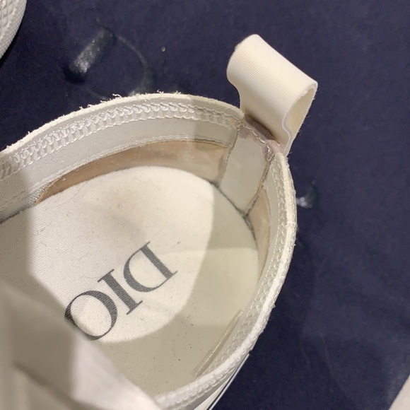 Dior B23 Low Top Sneakers - Picture 5 of 14